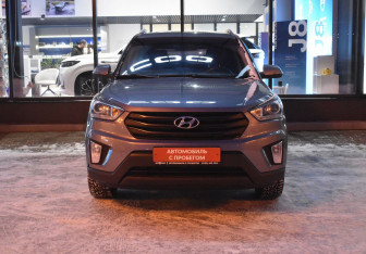 Подержанный автомобиль Hyundai Creta 2019 года (2 фото)