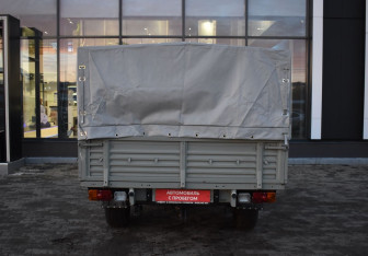 Подержанный автомобиль УАЗ Pickup 2014 года (6 фото)