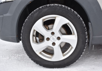 Подержанный автомобиль LADA (ВАЗ) Largus Wagon 2018 года (9 фото)