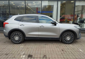 Подержанный автомобиль Haval Jolion 2024 года (4 фото)