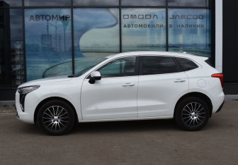 Подержанный автомобиль Haval Jolion 2023 года (8 фото)