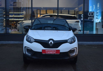 Подержанный автомобиль Renault Kaptur 2016 года (2 фото)
