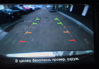 Подержанный автомобиль Nissan Juke 2012 года (14 фото)