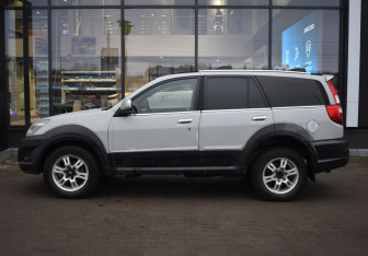 Подержанный автомобиль Great Wall Hover H3 2010 года (8 фото)