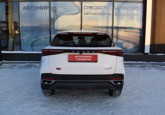 Подержанный автомобиль Omoda C5 2022 года (6 фото)