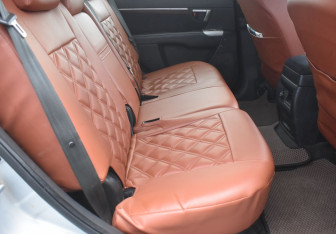 Подержанный автомобиль Hyundai Santa Fe 2008 года (11 фото)