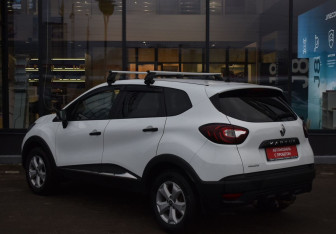 Подержанный автомобиль Renault Kaptur 2018 года (7 фото)