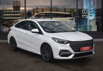 Новый Omoda S5 2024 (3 фото)