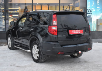 Подержанный автомобиль Great Wall Hover H3 2011 года (7 фото)