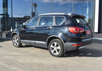 Подержанный автомобиль Haval H6 2017 года (7 фото)