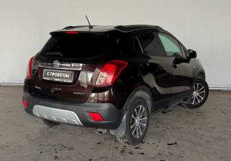 Подержанный автомобиль Opel Mokka 2012 года (6 фото)