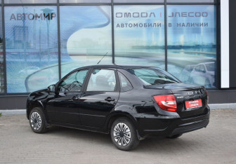 Подержанный автомобиль LADA (ВАЗ) Granta Sedan 2024 года (7 фото)