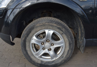 Подержанный автомобиль SsangYong Kyron 2014 года (9 фото)