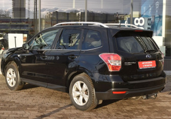 Подержанный автомобиль Subaru Forester Suv 2013 года (7 фото)