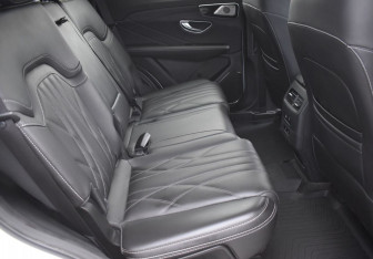 Подержанный автомобиль Soueast S07 2024 года (11 фото)