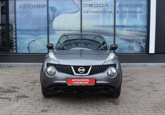 Подержанный автомобиль Nissan Juke 2014 года (2 фото)