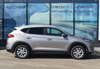 Подержанный автомобиль Hyundai Tucson 2018 года (4 фото)