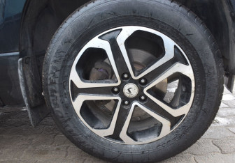 Подержанный автомобиль Suzuki Grand Vitara 2010 года (9 фото)