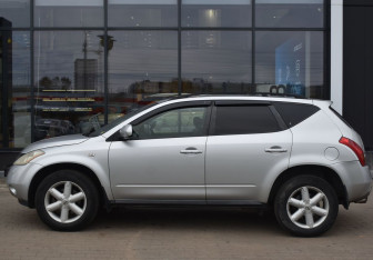 Подержанный автомобиль Nissan Murano Suv 2006 года (8 фото)