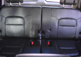 Подержанный автомобиль Toyota Land Cruiser Suv 2014 года (20 фото)