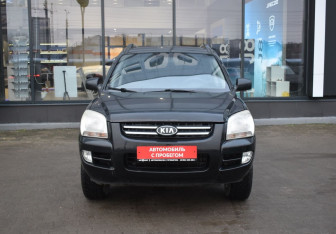 Подержанный автомобиль Kia Sportage 2007 года (2 фото)