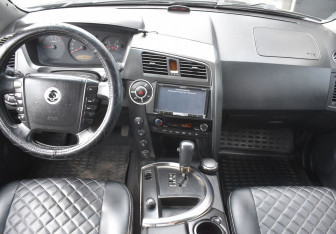 Подержанный автомобиль SsangYong Kyron 2008 года (12 фото)