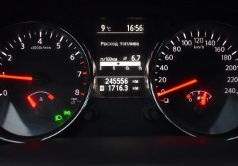 Подержанный автомобиль Nissan Qashqai 2010 года (13 фото)