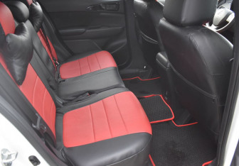 Подержанный автомобиль Mitsubishi Eclipse Cross 2018 года (11 фото)