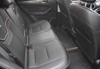 Подержанный автомобиль Haval Jolion 2022 года (11 фото)