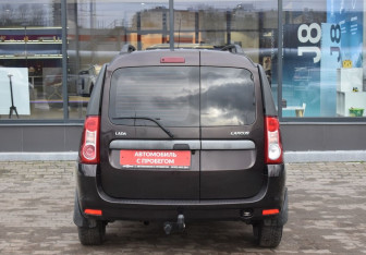 Подержанный автомобиль LADA (ВАЗ) Largus Wagon 2015 года (6 фото)