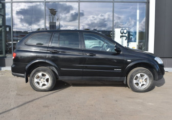 Подержанный автомобиль SsangYong Kyron 2014 года (4 фото)