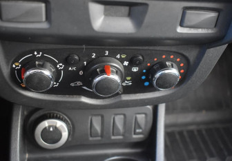 Подержанный автомобиль Renault Duster 2018 года (14 фото)