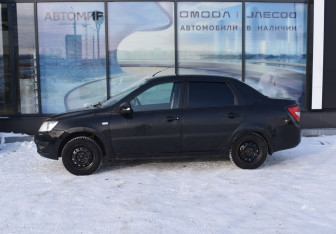 Подержанный автомобиль LADA (ВАЗ) Granta Sedan 2017 года (8 фото)