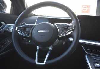 Подержанный автомобиль Haval F7 2025 года (13 фото)