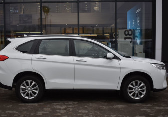 Подержанный автомобиль Haval M6 2023 года (4 фото)