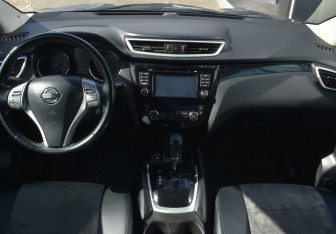 Подержанный автомобиль Nissan Qashqai 2014 года (12 фото)
