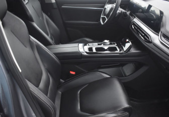 Подержанный автомобиль JAC JS6 2023 года (10 фото)