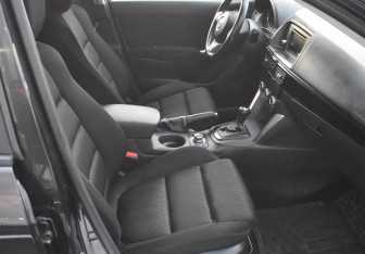 Подержанный автомобиль Mazda CX-5 2012 года (9 фото)