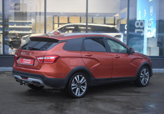 Подержанный автомобиль LADA (ВАЗ) Vesta Wagon 2019 года (5 фото)