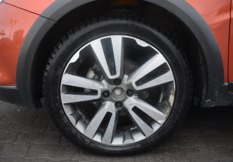 Подержанный автомобиль LADA (ВАЗ) Vesta Wagon 2019 года (9 фото)