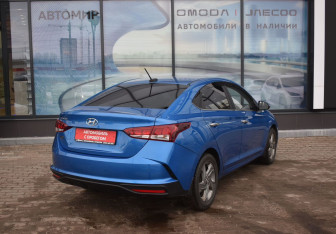Подержанный автомобиль Hyundai Solaris Sedan 2020 года (5 фото)