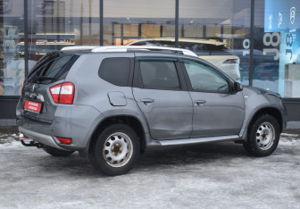 Подержанный автомобиль Nissan Terrano 2020 года (5 фото)