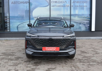 Подержанный автомобиль Changan UNI-S 2024 года (2 фото)