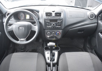 Подержанный автомобиль LADA (ВАЗ) Kalina Hatchback 2015 года (11 фото)