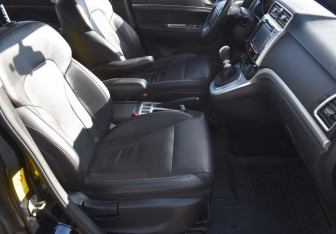 Подержанный автомобиль Haval H6 2017 года (10 фото)