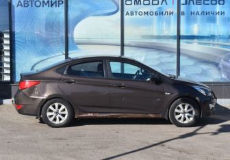 Подержанный автомобиль Hyundai Solaris Sedan 2016 года (4 фото)