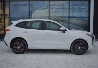 Подержанный автомобиль Haval Jolion 2023 года (4 фото)