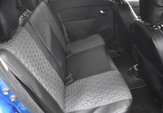 Подержанный автомобиль Renault Logan Sedan 2019 года (11 фото)