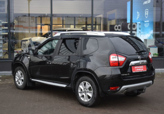 Подержанный автомобиль Nissan Terrano 2020 года (7 фото)