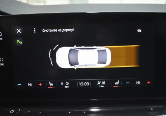 Подержанный автомобиль Skoda Octavia Liftback 2021 года (15 фото)